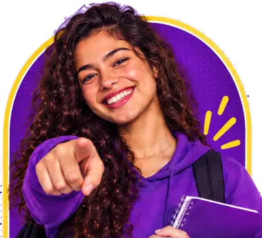 Estudante sorrindo apontando para você